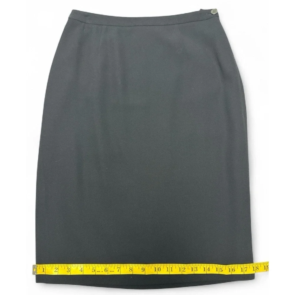 Giorgio‎ Armani Black Straight Skirt IT 42 / US 4 – Below Knee Length